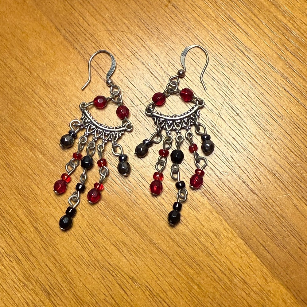 Red and Black Beaded Dangle Earrings